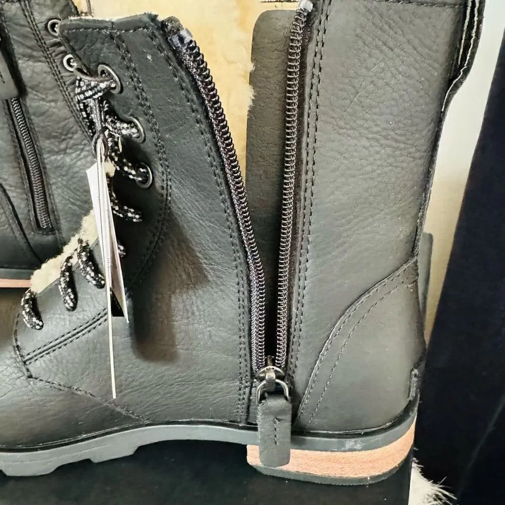 SOREL Emelie Genuine Shearling Lamb Fur Short Lace-Up‎ Boot, Black, Size 9, NWT